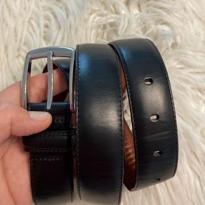 CREMIEUX Man Belt size 42 black with silver buckle wide 1 1/3 “ excellent condit